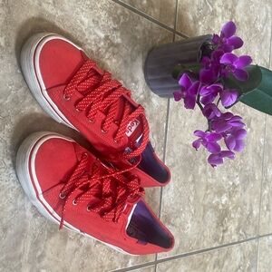 Keds tennis shoes